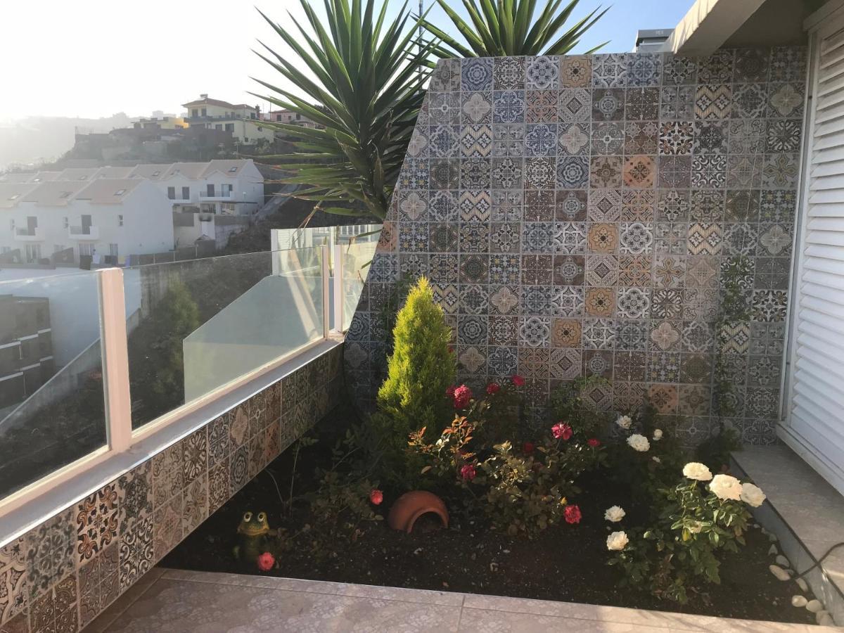 Apartamento Romantico Caniço Eksteriør billede